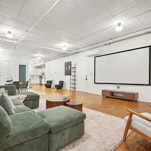 Massive Soho Loft 4 Bedrooms 2 Bath 7 Beds Hotel New York